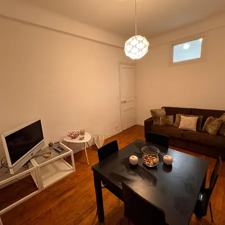 2 Pieces Centre Apartament